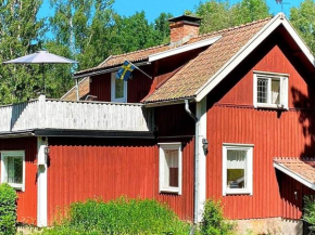 6 person holiday home in RJ NG, Årjäng